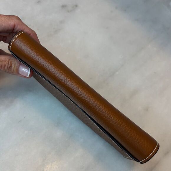 Michael Kors Wallet Leather Pebbled Slip Snap Closure Flap Wallet - Picture 9 of 16